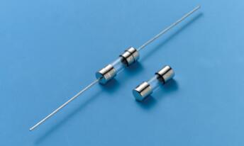 4D 5.0*15玻璃快斷保險絲